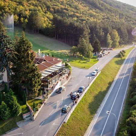 Hotel Happy Dimitrovgrad Esterno foto