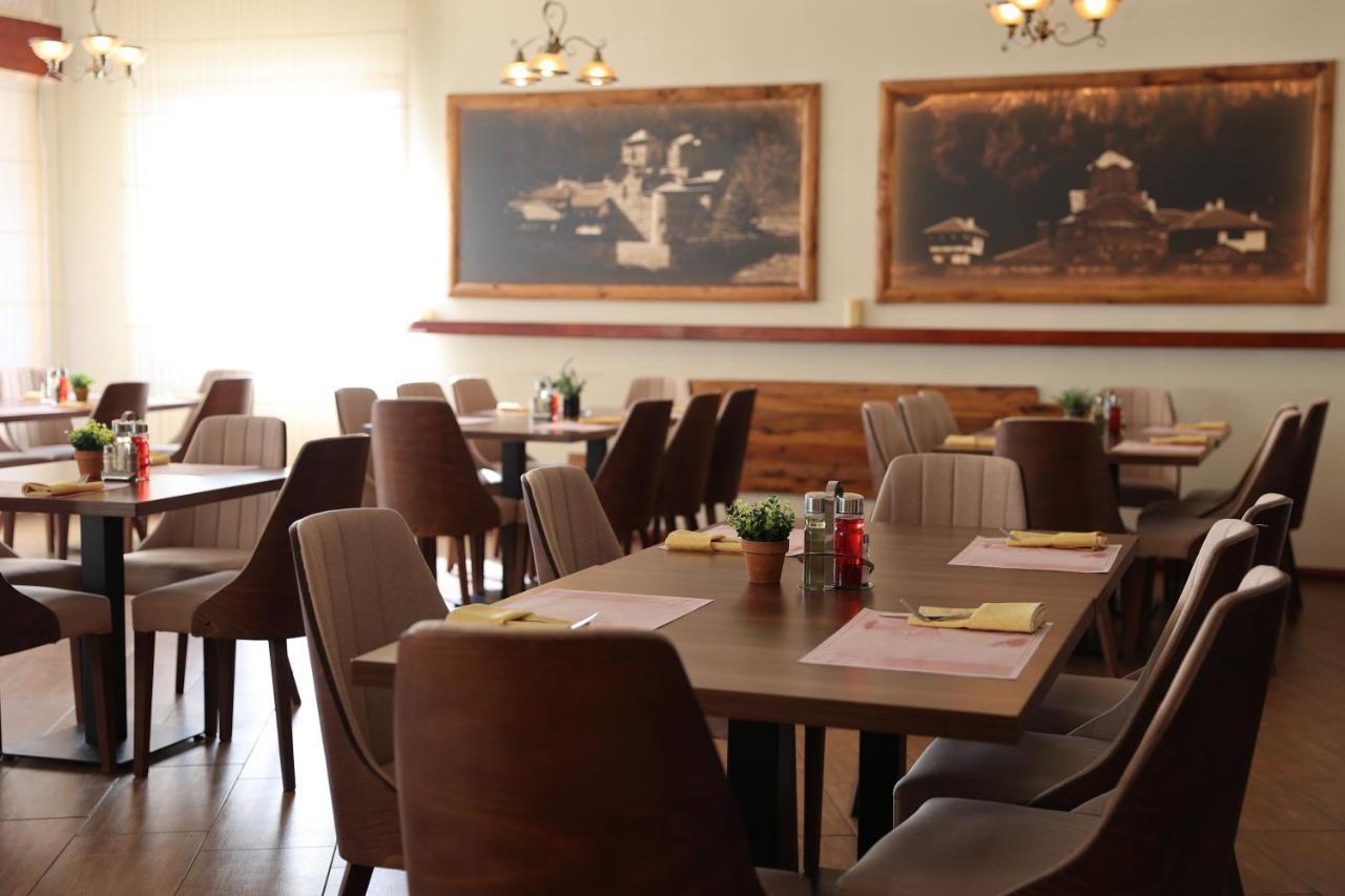 Hotel Happy Dimitrovgrad Esterno foto